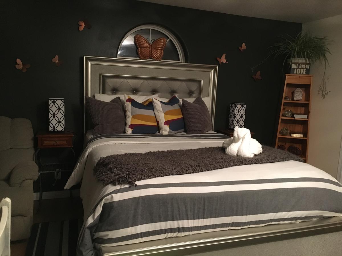 Mabuhay Lakeside Manor Bed & Breakfast Yellowknife Eksteriør bilde