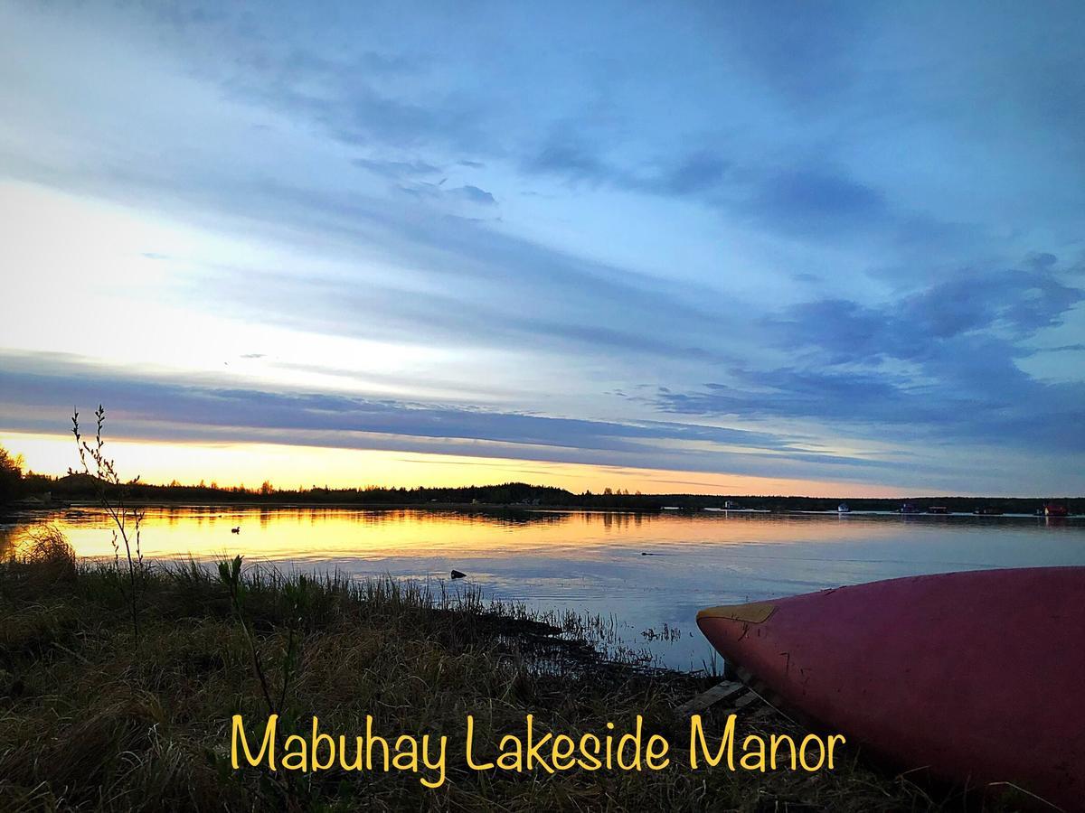 Mabuhay Lakeside Manor Bed & Breakfast Yellowknife Eksteriør bilde