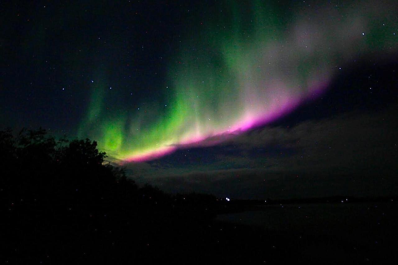 Mabuhay Lakeside Manor Bed & Breakfast Yellowknife Eksteriør bilde